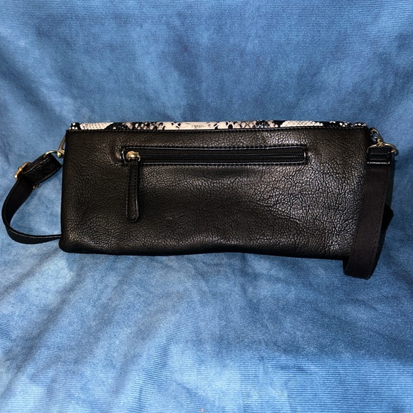 Snakeskin clutch/crossbody bag - Picture 2 of 5